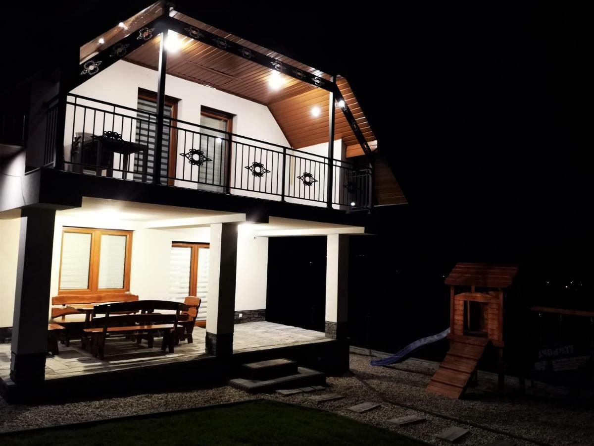 W Gorach I Nad Jeziorem Czorsztynskim *